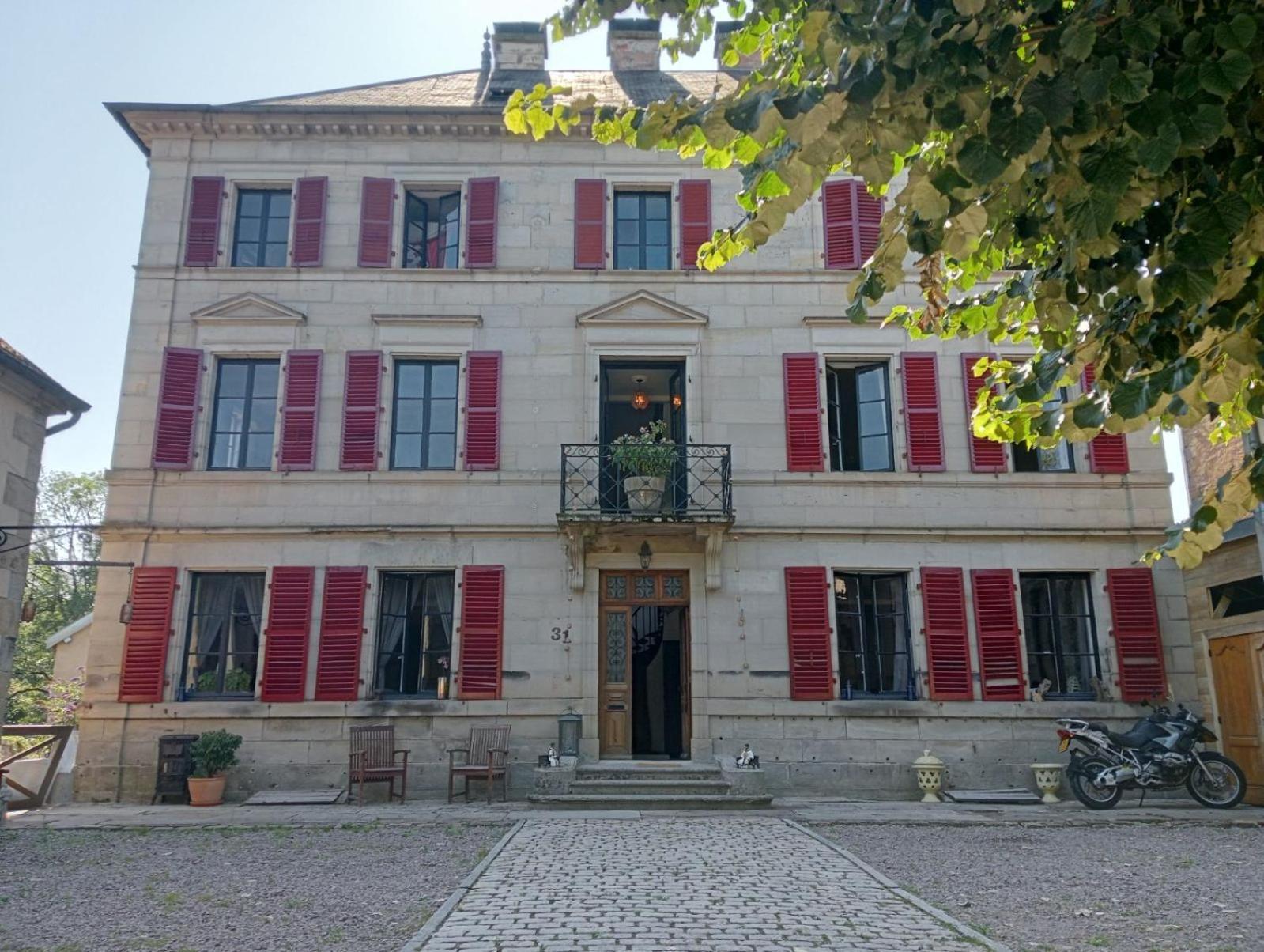 Bed and Breakfast Manoir La Cerise à Fougerolles-Saint-Valbert Extérieur photo